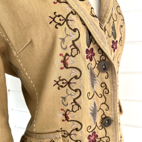 PAPARAZZI Embroidered Cotton Coat - XL - Picture 4 of 16